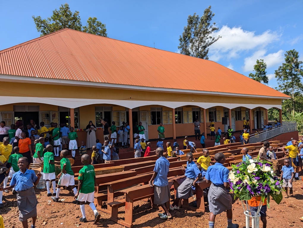 PXL 20241029 073145995